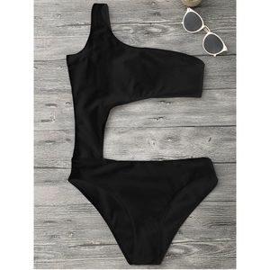 Zaful asymmetric one piece